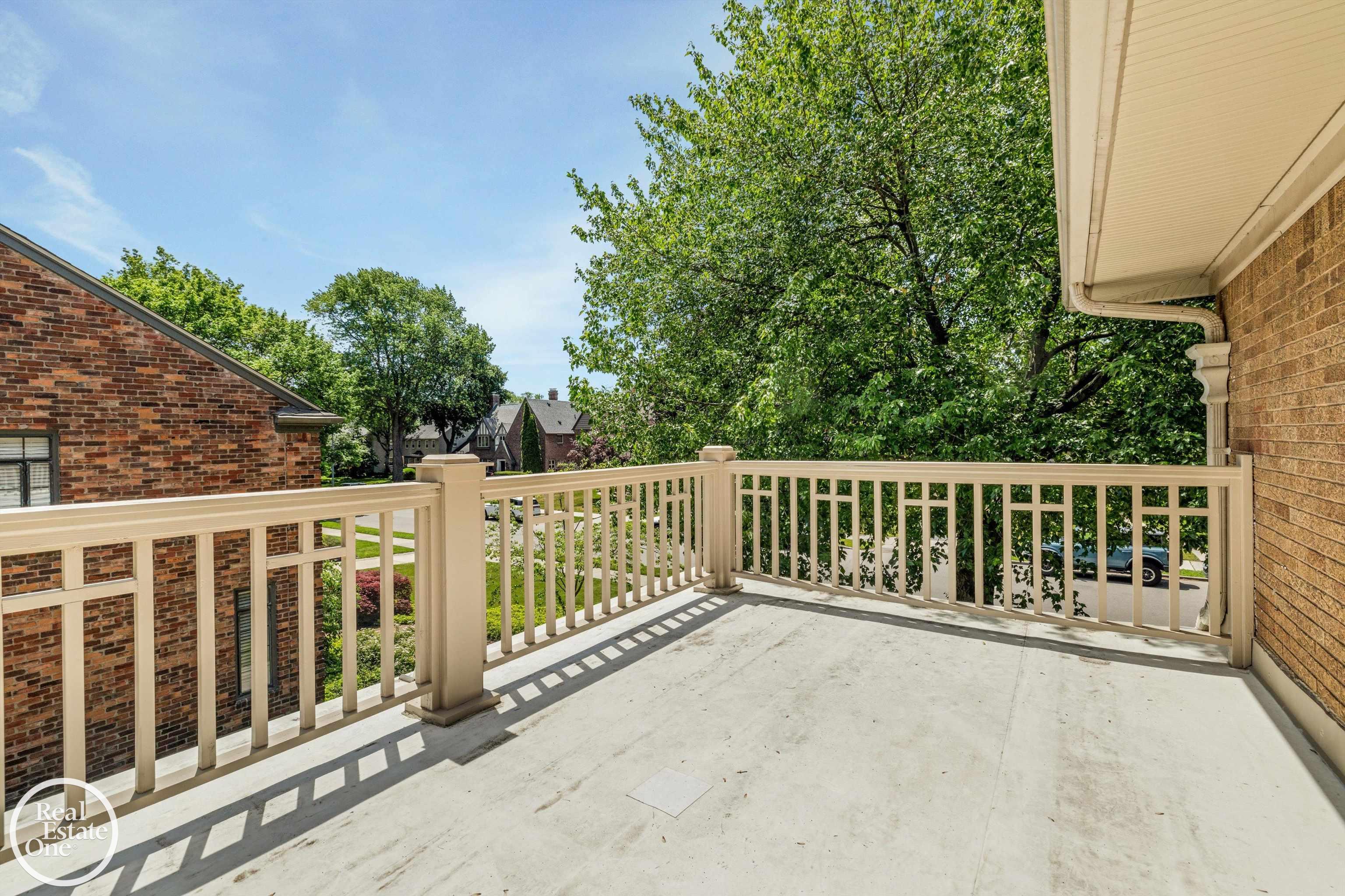 858 Bedford Road Grosse Pointe, MI 48230 - Photo 28 of 55 Porch off of Primary