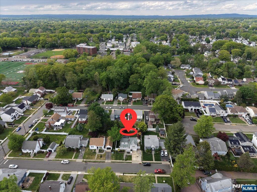 43 Berwyn Place Bergenfield, NJ 07621 - Photo 27 of 31