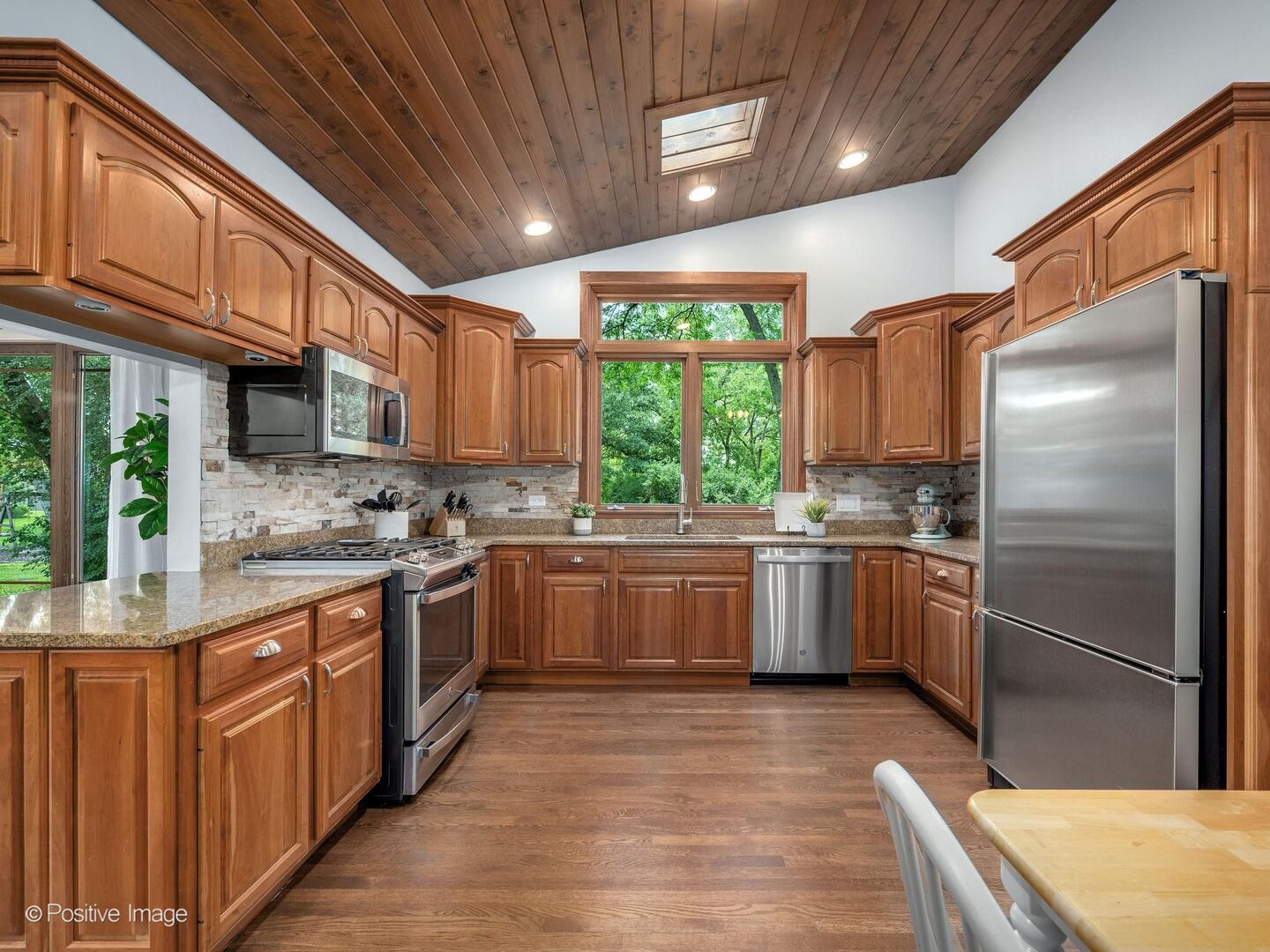 11712 South Glen Road Palos Park, IL 60464 - Photo 9 of 42
