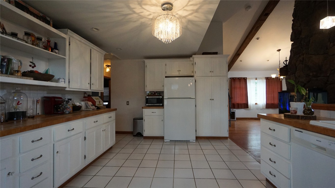 26 Trafford Road Binghamton, NY 13901 - Photo 12 of 48 Gallery Image 12