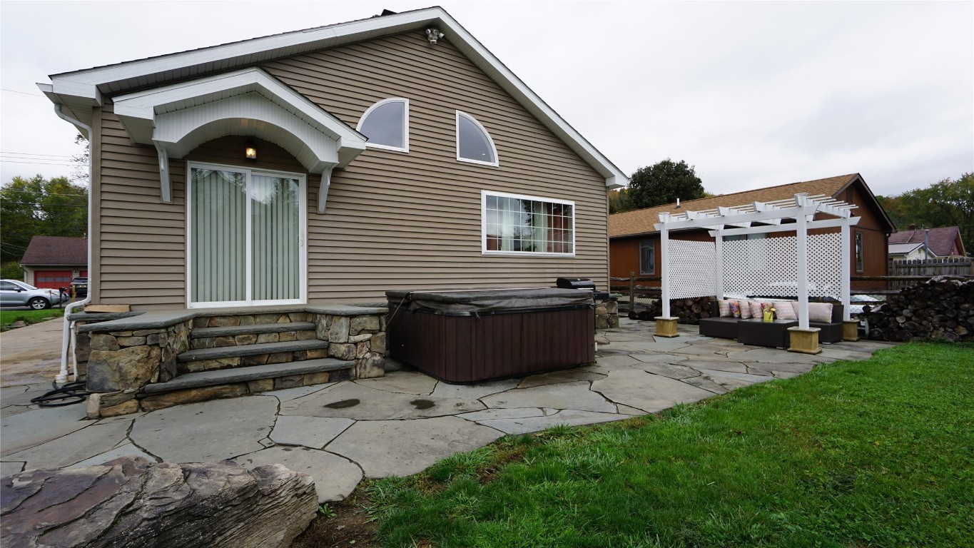 26 Trafford Road Binghamton, NY 13901 - Photo 8 of 48 Gallery Image 8