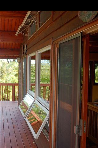 980 East Kuiaha Road Haiku, HI 96708 - Photo 15 of 25 a view of a two chairs in the balcony