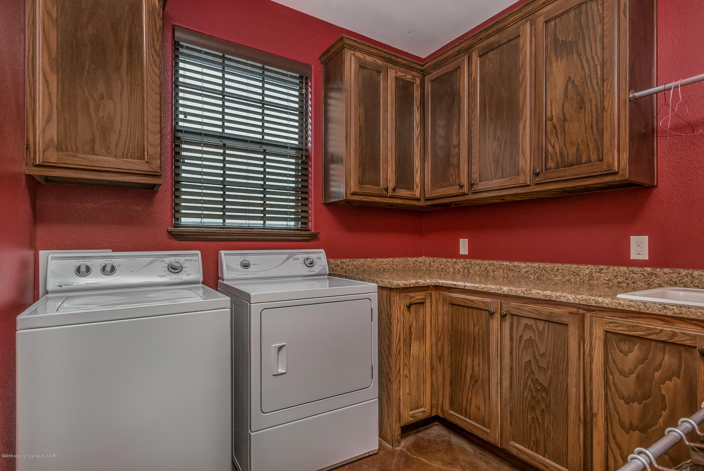7101 Red Rock Road Amarillo, TX 79118 - Photo 18 of 52 Utility Room_