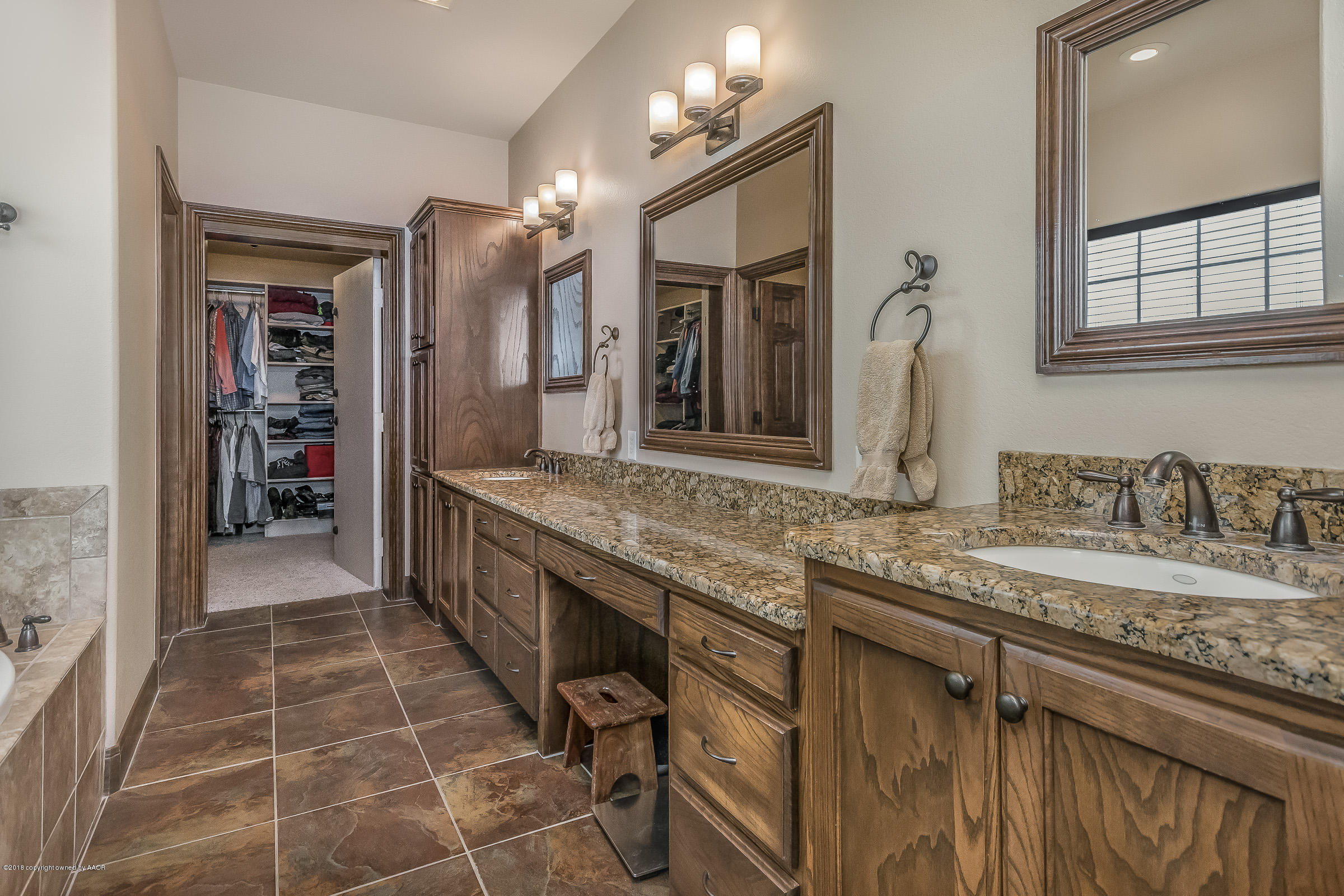 7101 Red Rock Road Amarillo, TX 79118 - Photo 23 of 52 Master Bathroom_