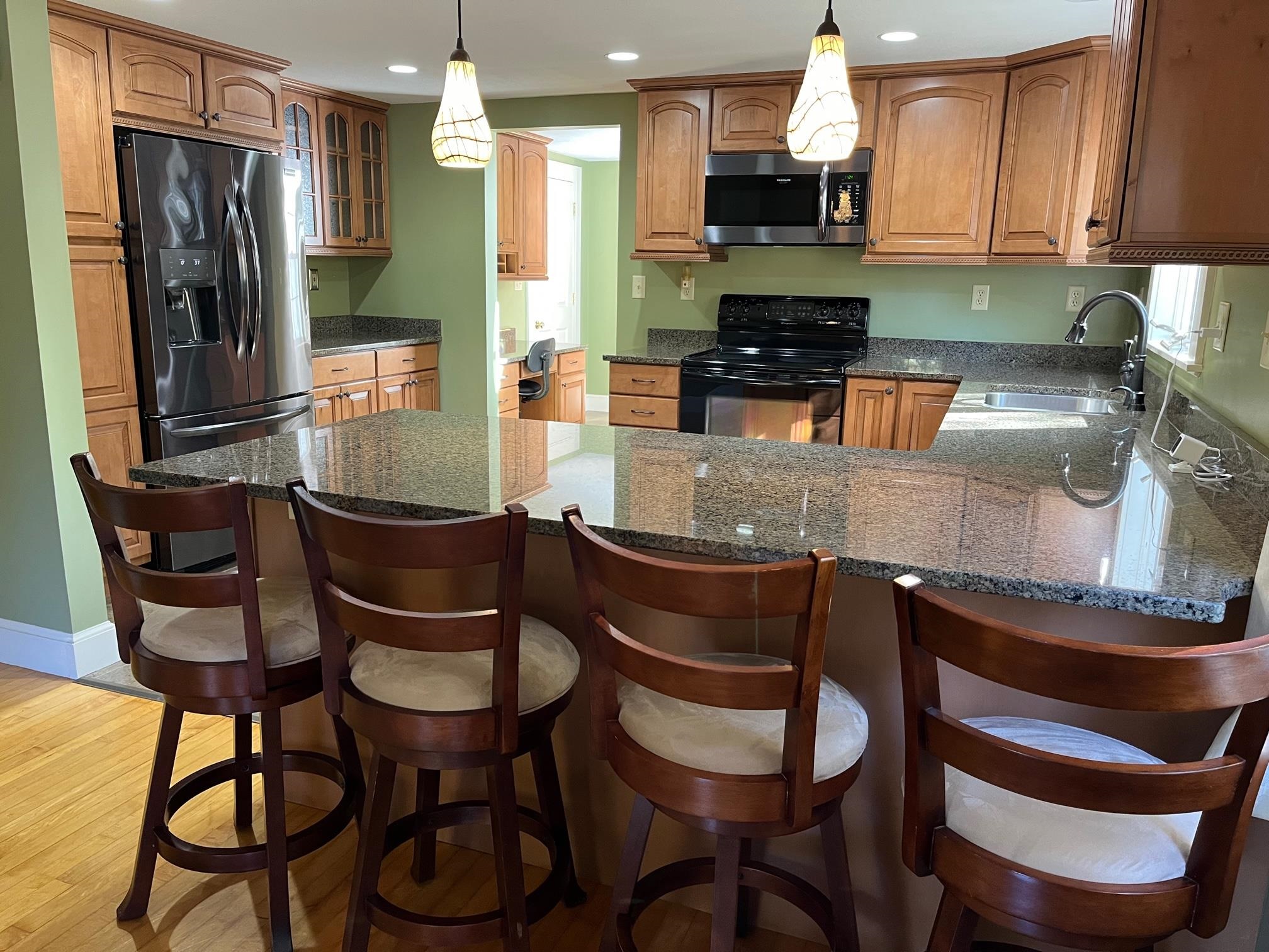 42 Mill Road North Hampton, NH 03862 - Photo 12 of 40