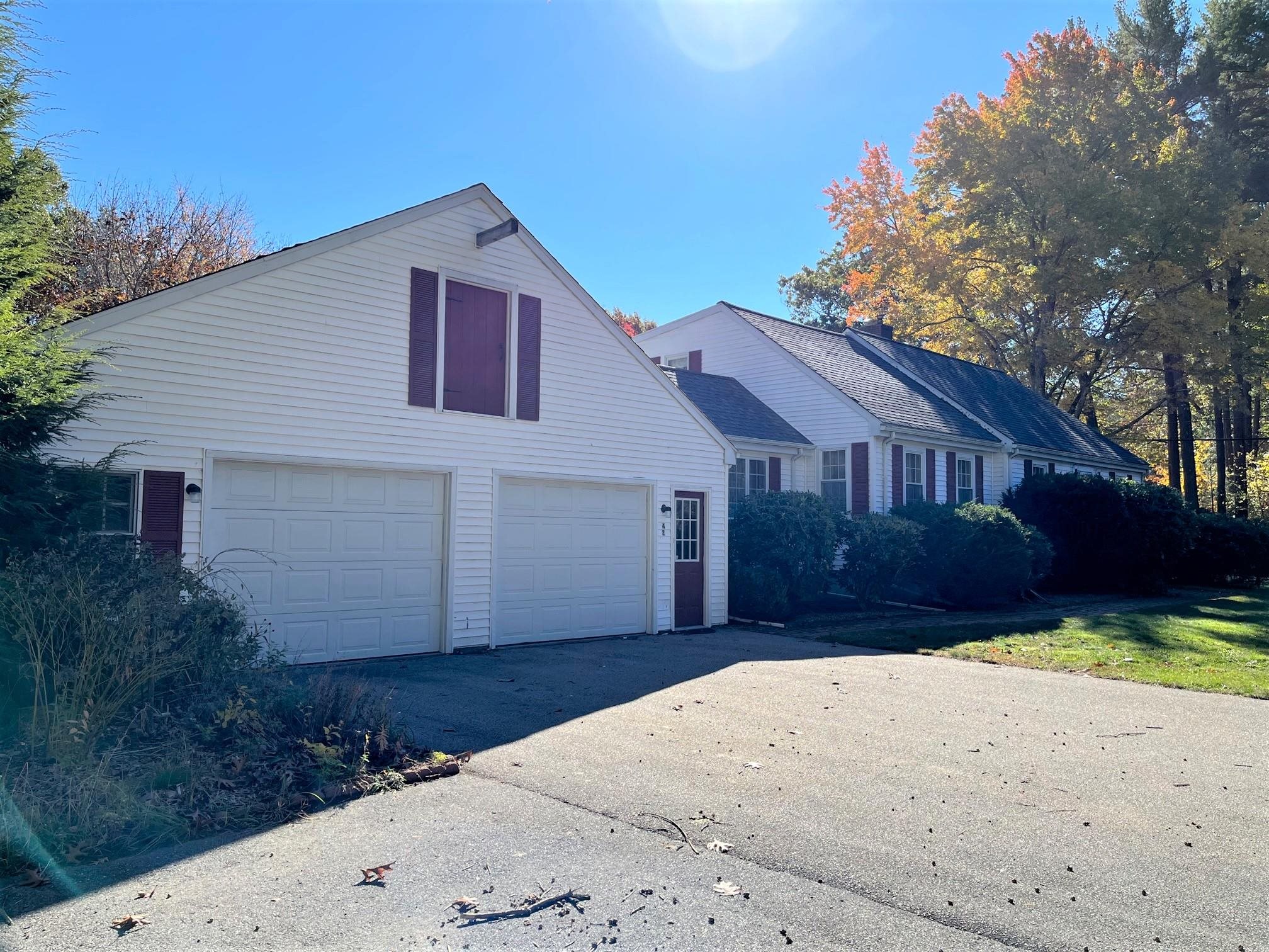 42 Mill Road North Hampton, NH 03862 - Photo 3 of 40