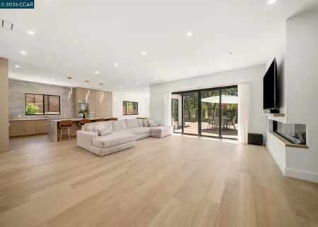 $3,299,000 | 1080 Scots Lane, Walnut Creek, CA 94596