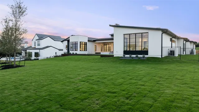 $2,950,000 | 5801 Twin Peaks Trace, Austin, TX 78738