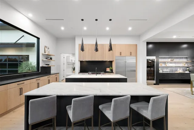 $2,950,000 | 5801 Twin Peaks Trace, Austin, TX 78738