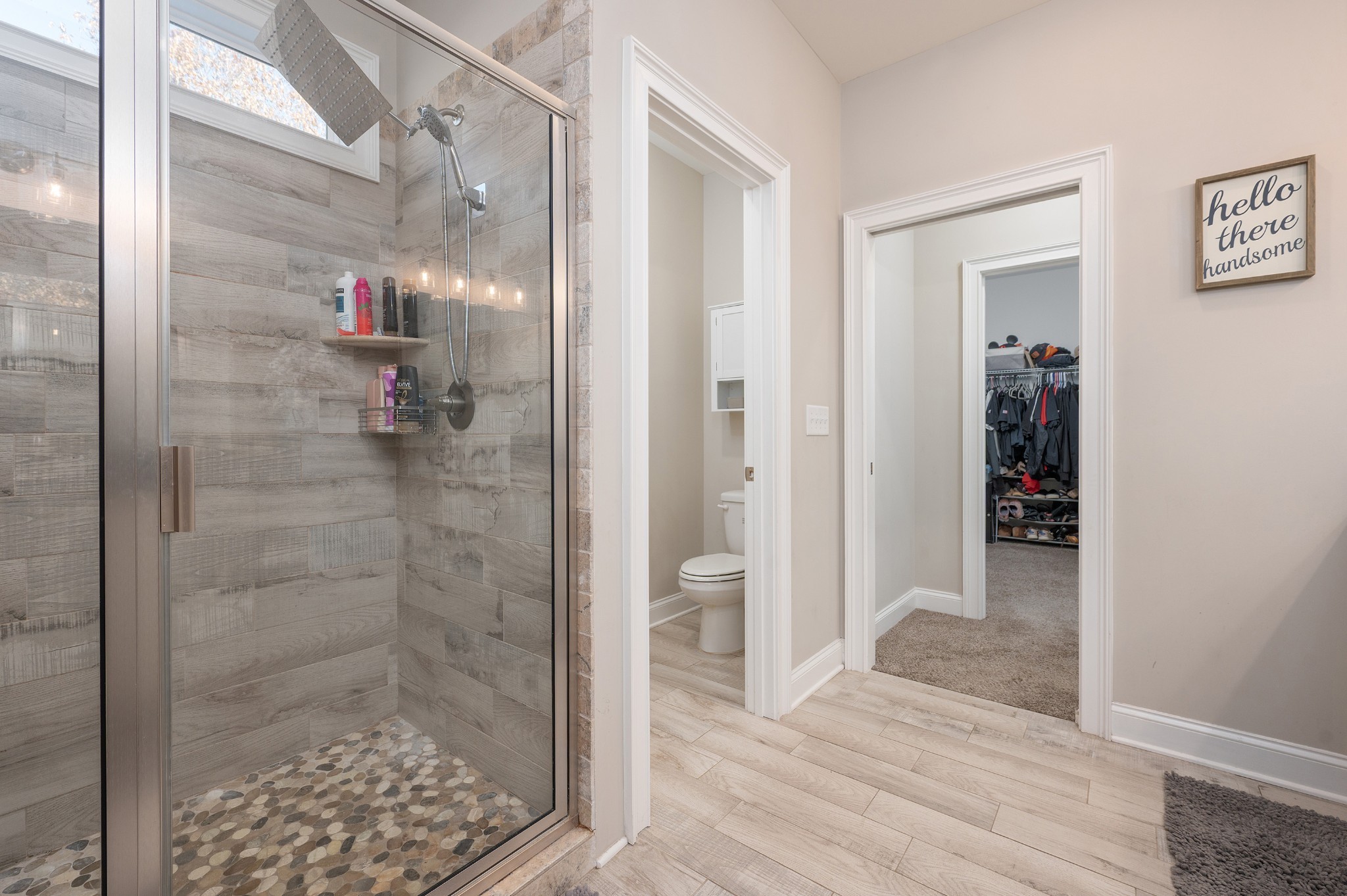 1835 Belotes Ferry Road Lebanon, TN 37087 - Photo 16 of 40 a bathroom with a shower