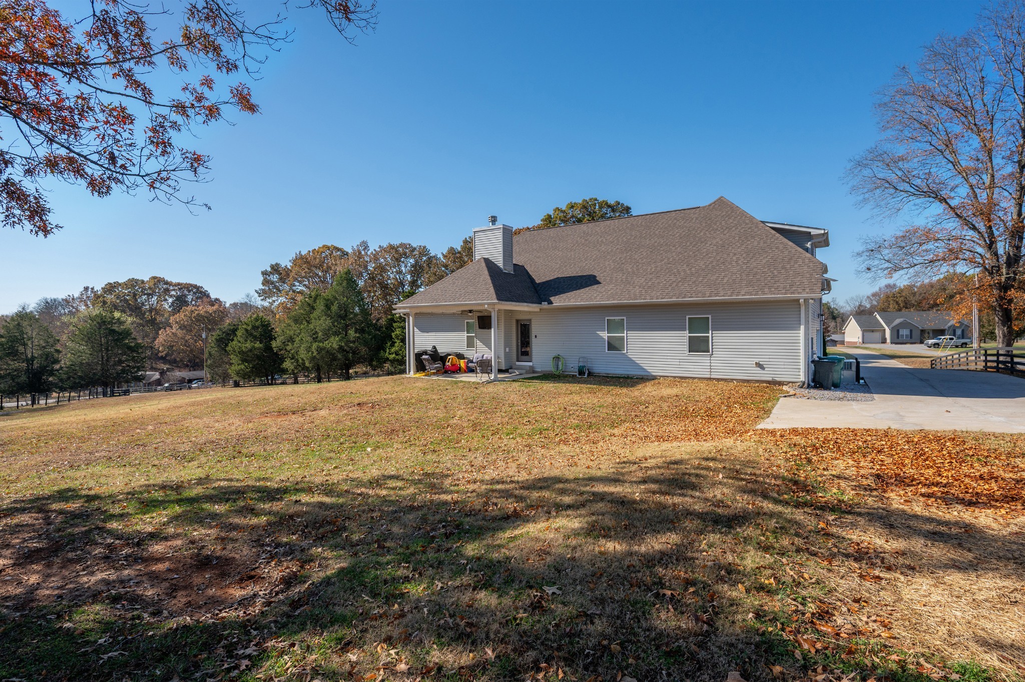 1835 Belotes Ferry Road Lebanon, TN 37087 - Photo 27 of 40 a front view of a house with a yard
