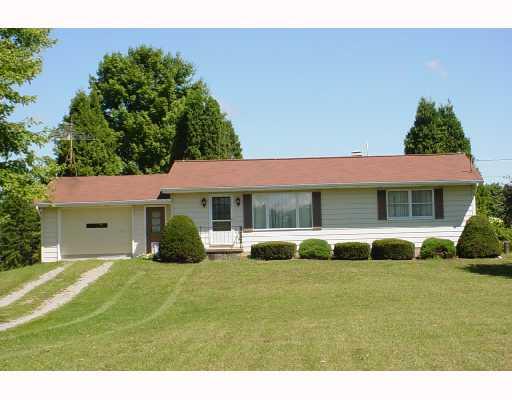 2623 Scrubgrass Road Grove City, PA 16127 - Photo 1 of 3 Exterior Front.