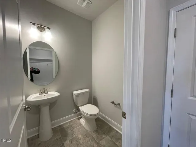 $442,893 | 939 Eagle Hts Drive, Maysville, GA 30558