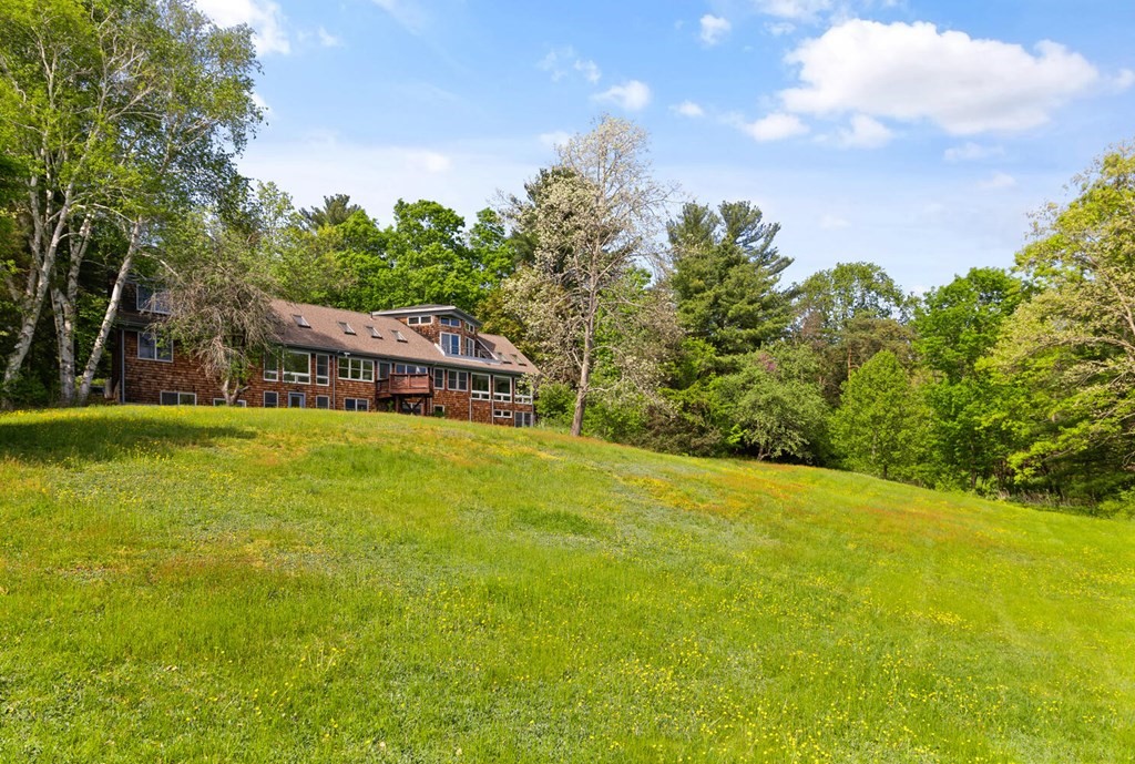 247 Middle Road Newbury, MA 01922 - Photo 8 of 42 Gallery Image 8