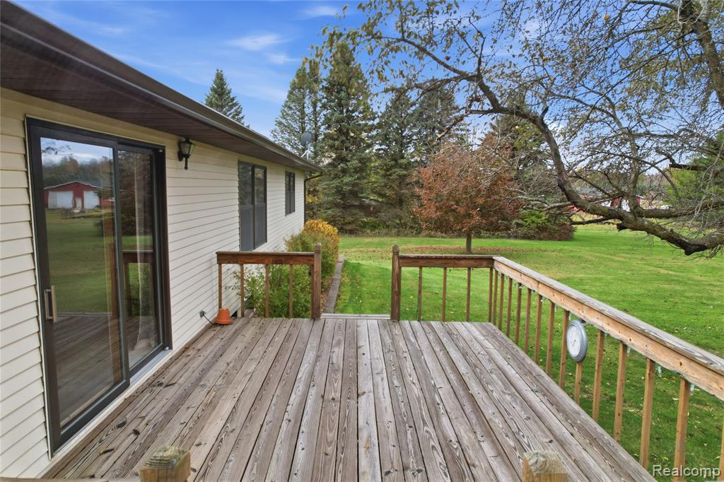 6080 West Coon Lake Road Howell, MI 48843 - Photo 33 of 34