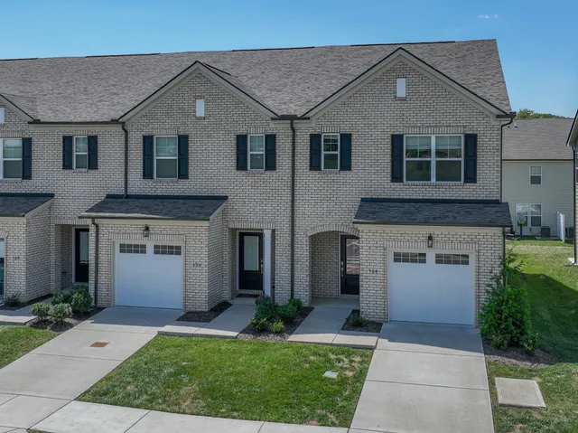 $1,945 | 124 Fister Drive, Lebanon, TN 37090