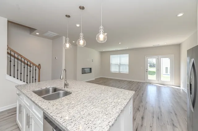 $1,945 | 124 Fister Drive, Lebanon, TN 37090