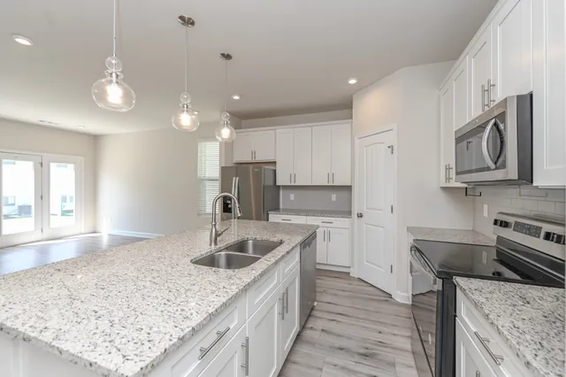 $1,945 | 124 Fister Drive, Lebanon, TN 37090