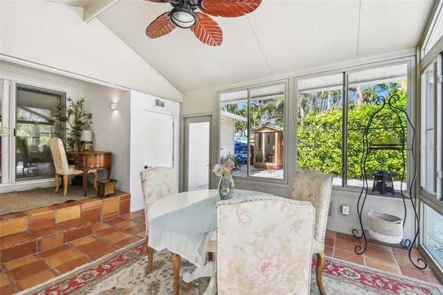 $679,000 | 913 Tennessee Lane, Sarasota, FL 34234