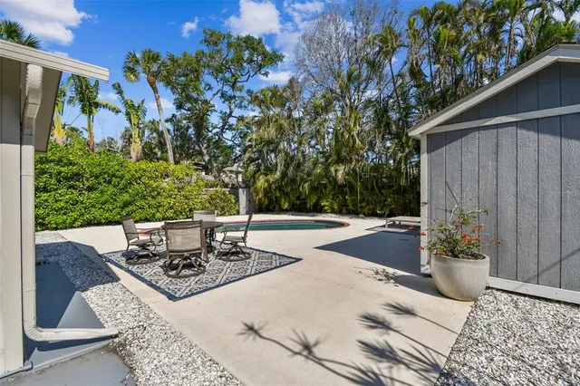 $679,000 | 913 Tennessee Lane, Sarasota, FL 34234