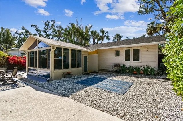 $679,000 | 913 Tennessee Lane, Sarasota, FL 34234