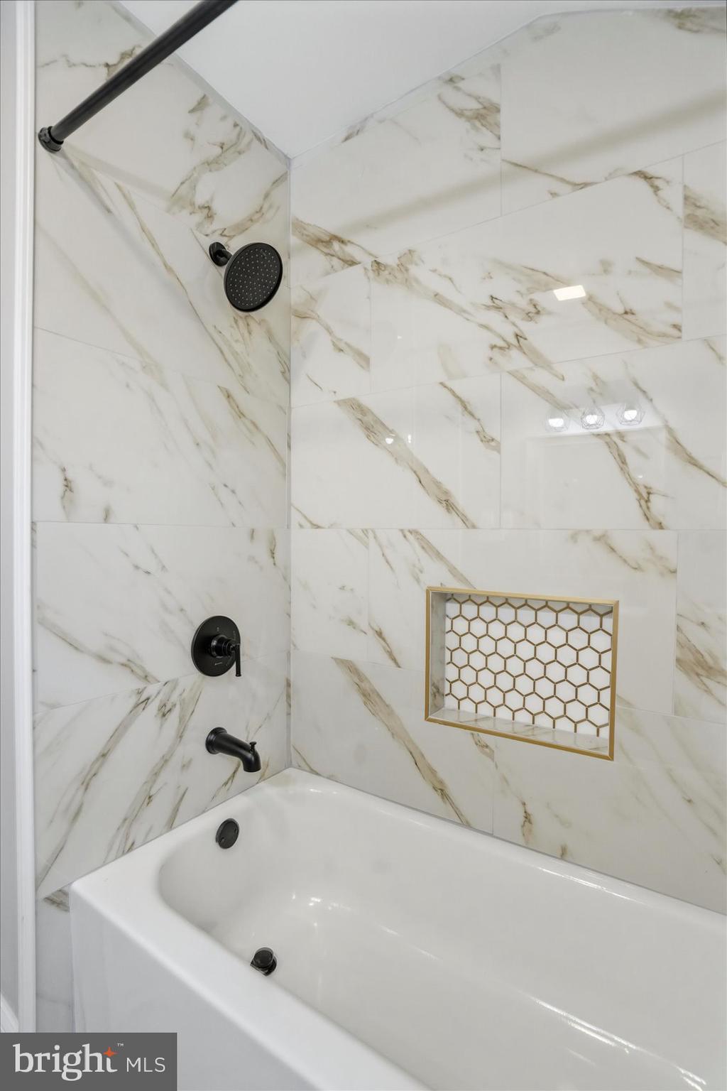 4664 Marble Hall Road Baltimore, MD 21239 - Photo 26 of 48