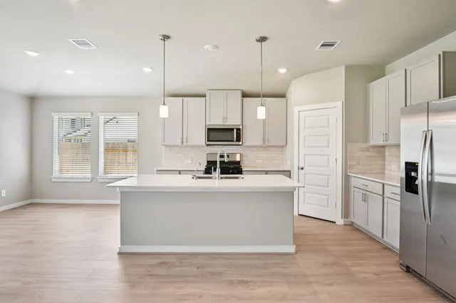 $376,280 | 2815 Dark Lantern Drive, Rosenberg, TX 77471