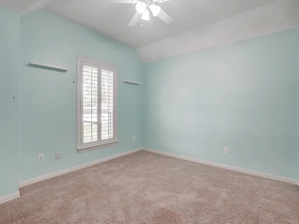 $2,950 | 1052 Village Parkway, Coppell, TX 75019
