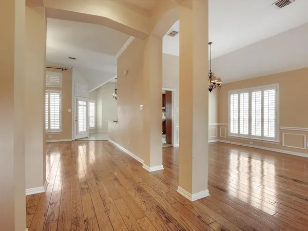 $2,950 | 1052 Village Parkway, Coppell, TX 75019