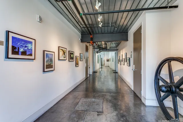 $249,999 | 1401 South Flores Street, Unit 212, San Antonio, TX 78204