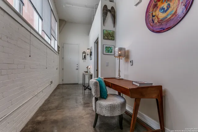 $249,999 | 1401 South Flores Street, Unit 212, San Antonio, TX 78204