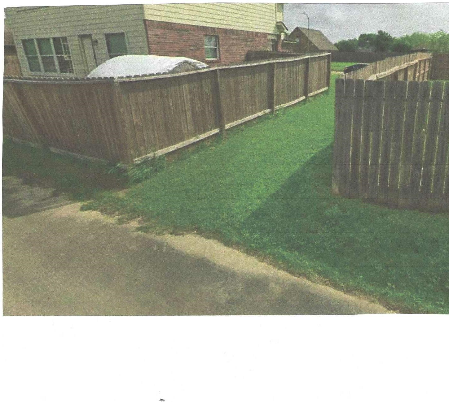 0 Gold Ridge Lane Houston, TX 77053 - Photo 4 of 5 a view of a backyard