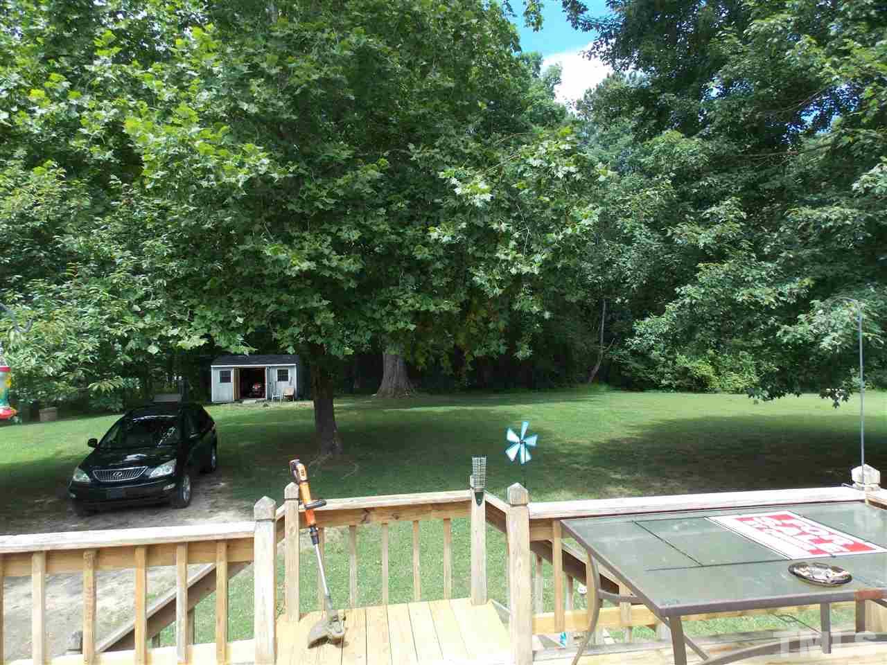 500 Edwards Road Henderson, NC 27537 - Photo 4 of 5