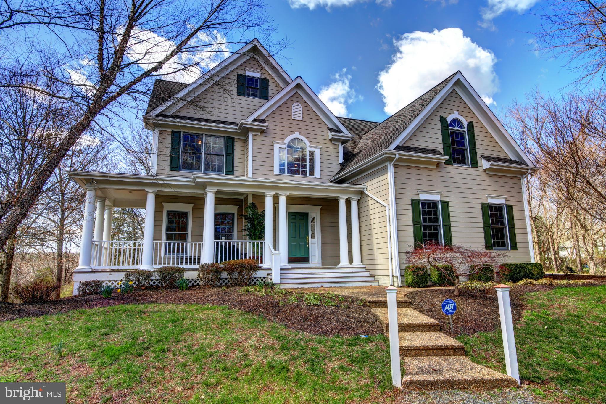 38990 Lime Kiln Road Leesburg, VA 20175 - Photo 2 of 30 front view of house with a yard