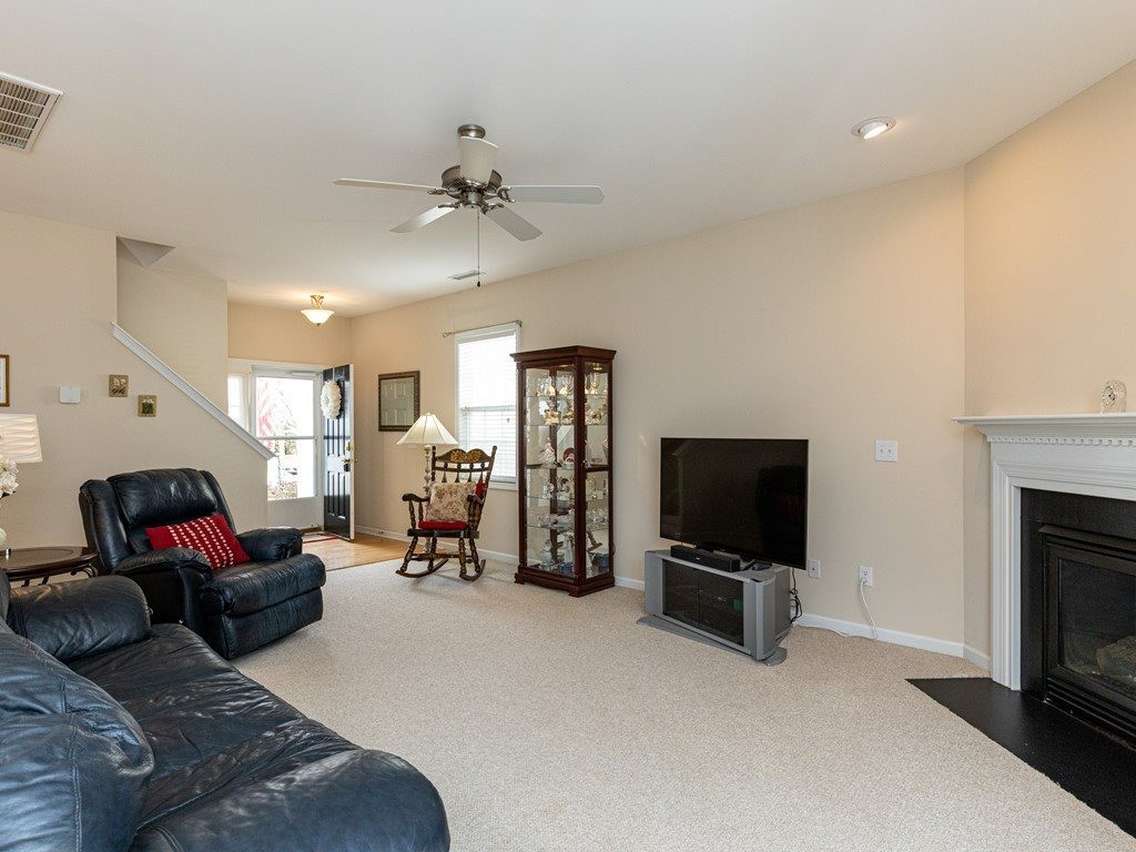 323 Inkster Cove Raleigh, NC 27603 - Photo 12 of 30 Photo 12