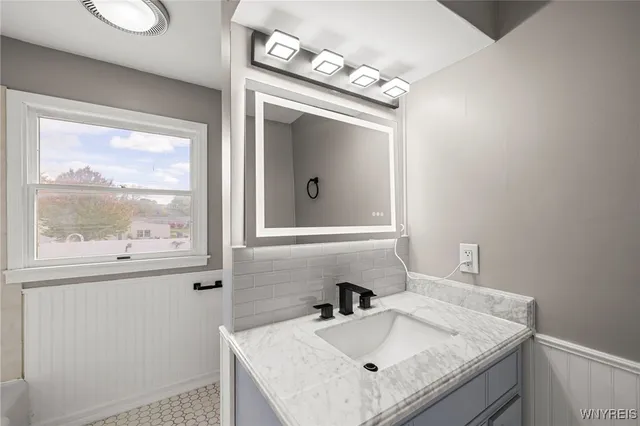 $349,900 | 61 Cornell Drive, Cheektowaga, NY 14043