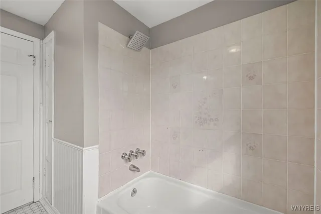 $349,900 | 61 Cornell Drive, Cheektowaga, NY 14043