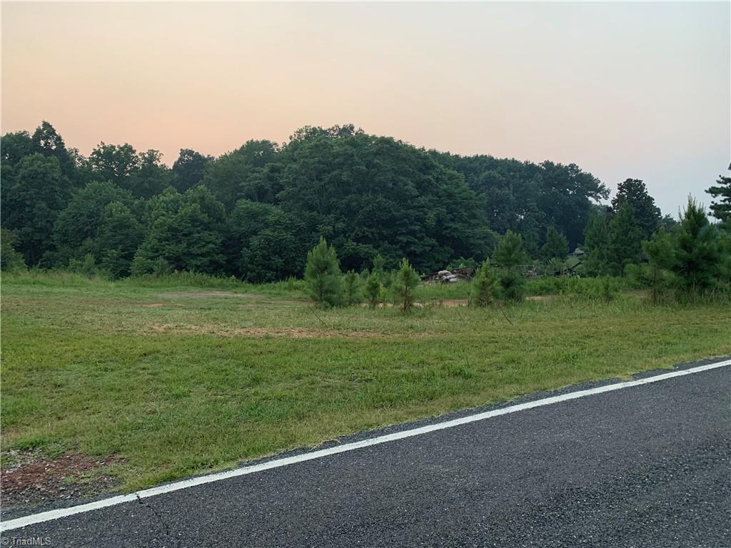 2186 Dillard Road Madison, NC 27025 - Photo 1 of 3