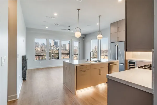 $349,000 | 1900 South Ervay Street, Unit 316, Dallas, TX 75215