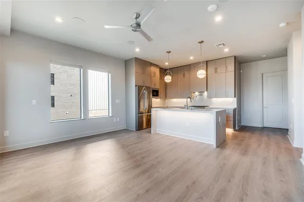 $349,000 | 1900 South Ervay Street, Unit 316, Dallas, TX 75215