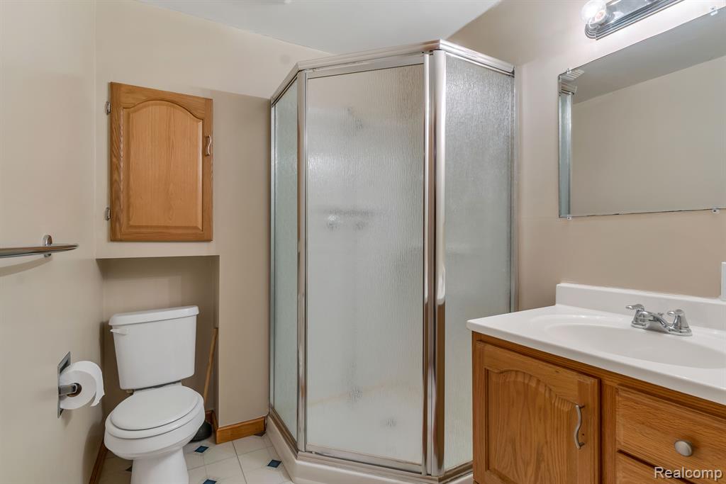 2379 Grove Park Road Fenton, MI 48430 - Photo 42 of 56