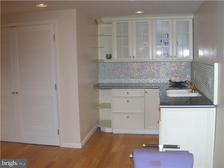 260 Dreshertown Road Fort Washington, PA 19034 - Photo 17 of 25 Gallery Image 17