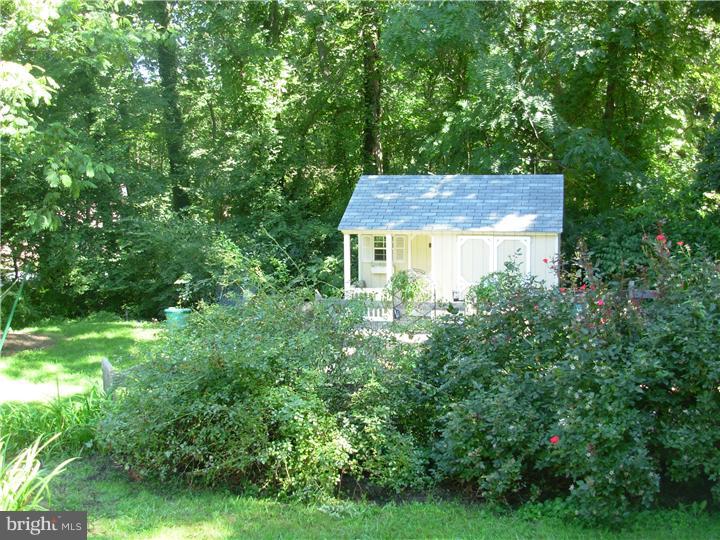 260 Dreshertown Road Fort Washington, PA 19034 - Photo 20 of 25 View in Back