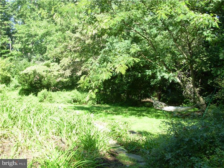 260 Dreshertown Road Fort Washington, PA 19034 - Photo 21 of 25 View in Back