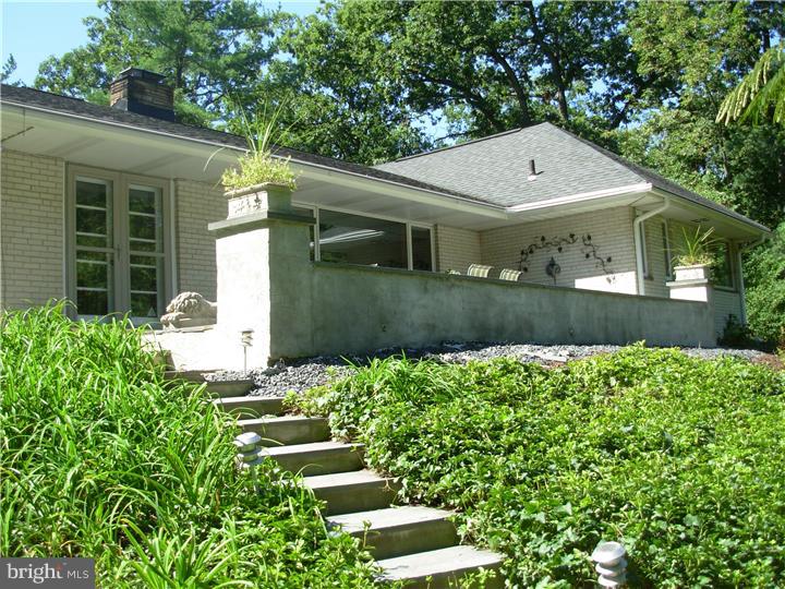 260 Dreshertown Road Fort Washington, PA 19034 - Photo 23 of 25 Exterior Back