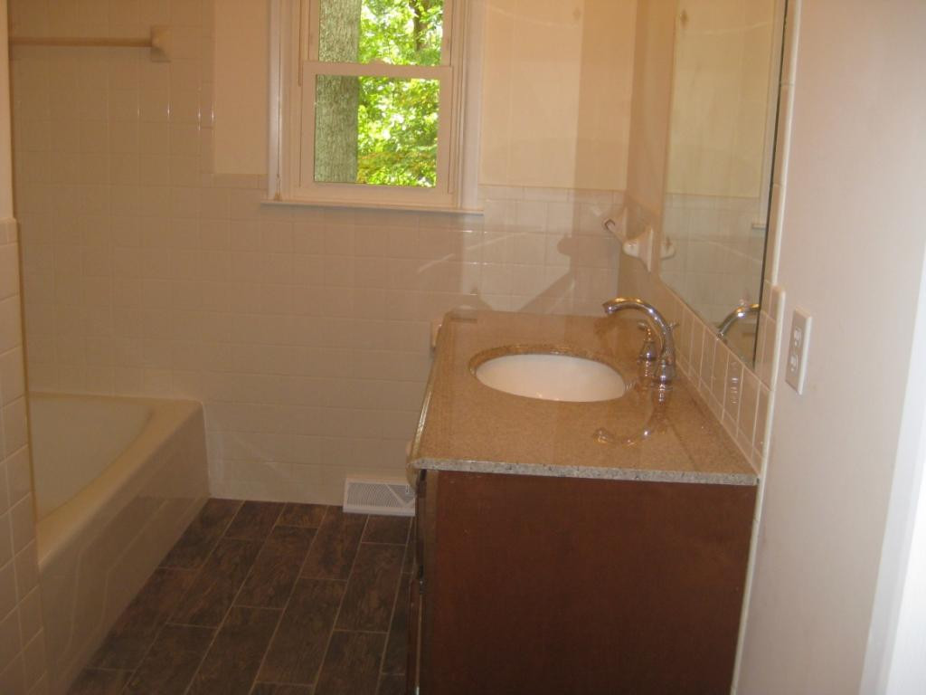 406 Rovan Drive Johnson City, TN 37601 - Photo 9 of 34 Photo 9
