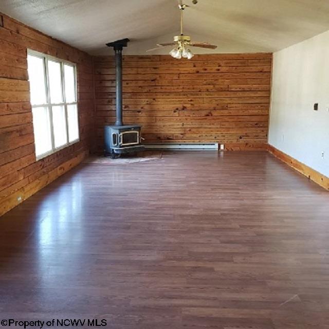 1202 Pleasant Valley Road Fairmont, WV 26554 - Photo 5 of 14 Gallery Image 5