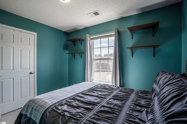 $249,000 | 136 Bellweather Drive, Duncan, SC 29334