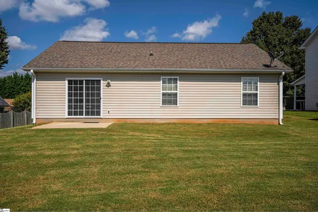 $249,000 | 136 Bellweather Drive, Duncan, SC 29334