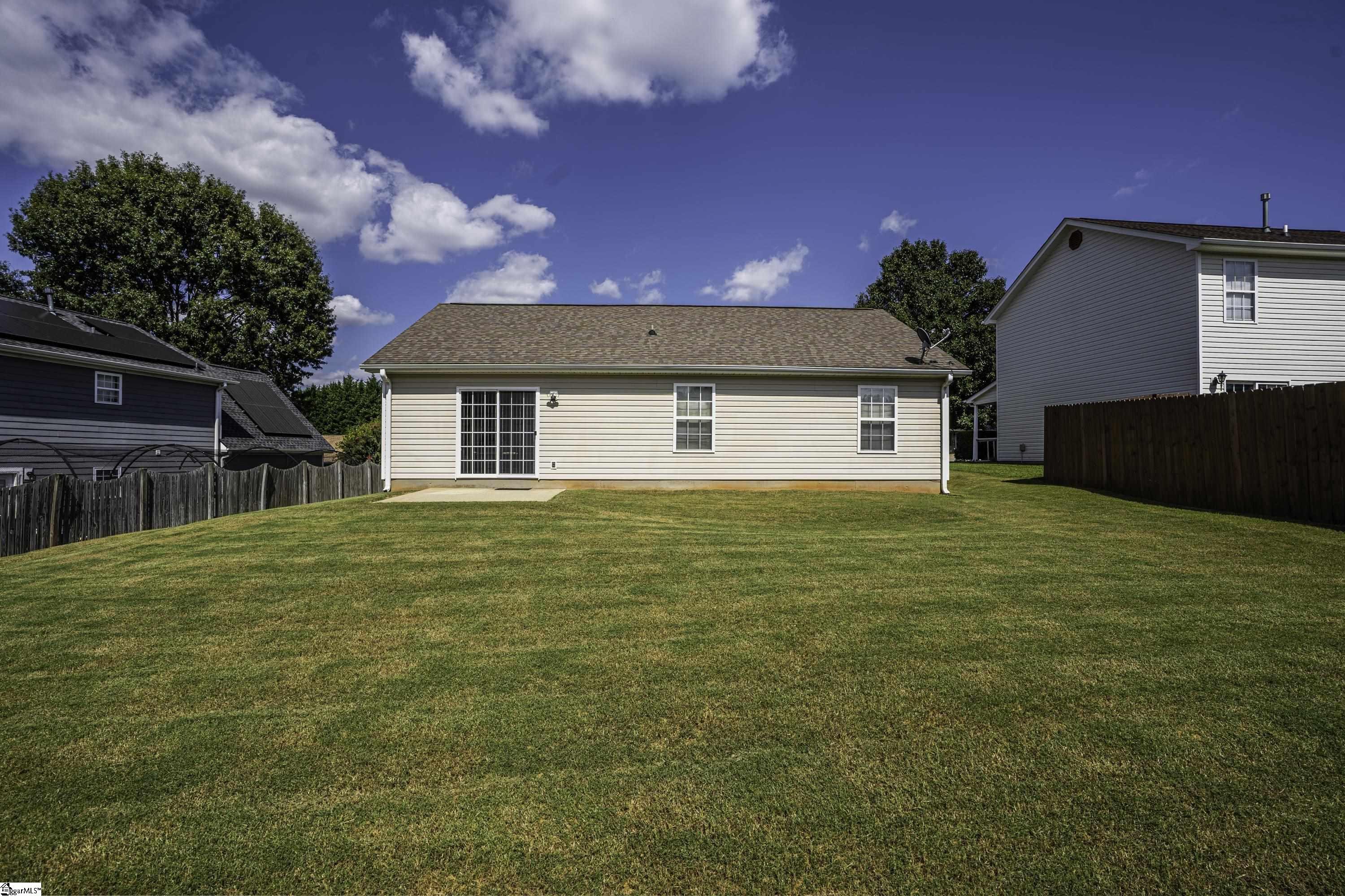 136 Bellweather Drive Duncan, SC 29334 - Photo 24 of 27